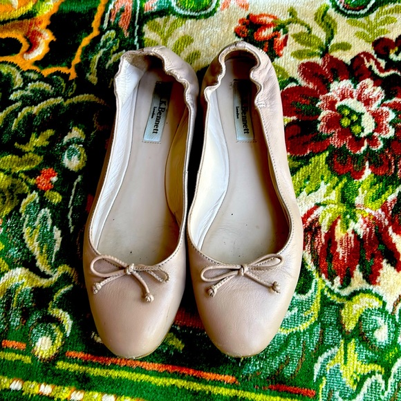 L.K.Bennett ballerinas size 6.5 - Picture 1 of 7